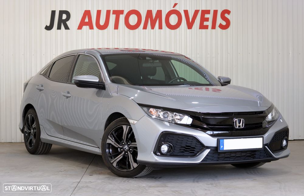 Honda Civic 1.0 i-VTEC Executive Premium CVT - 3