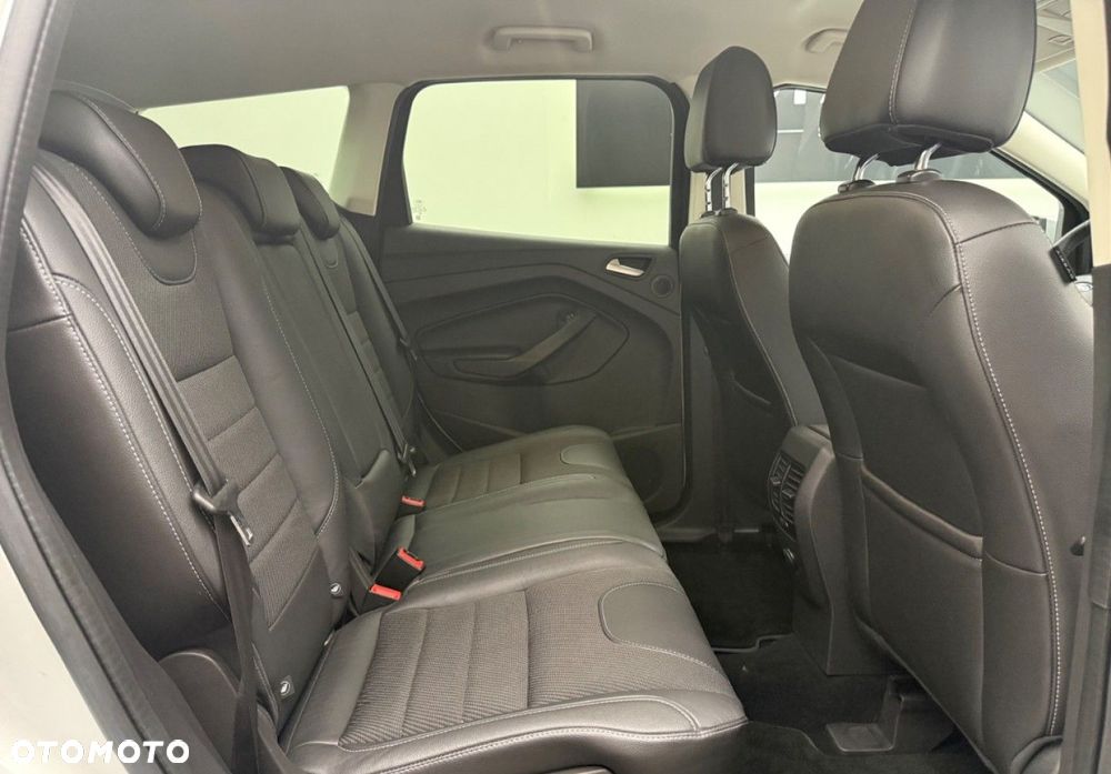 Ford Kuga 2.0 TDCi 4WD Titanium - 19
