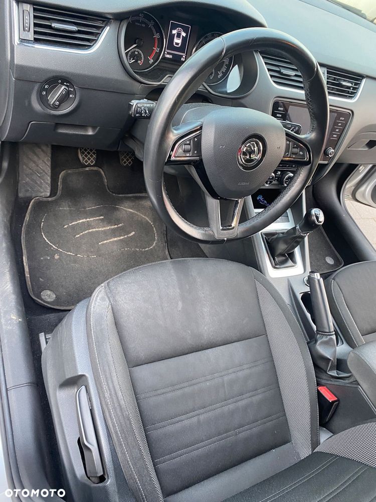 Skoda Octavia 1.4 TSI Active - 14