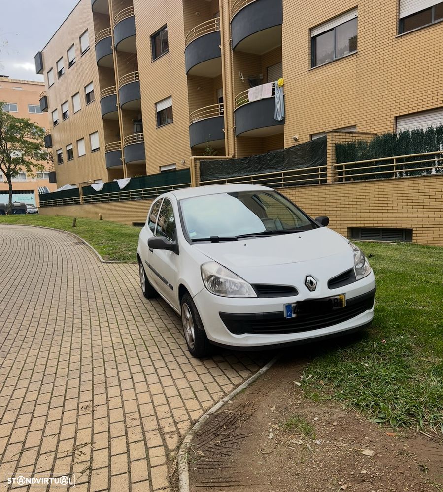 Renault Clio 1.5 dCi Confort - 3