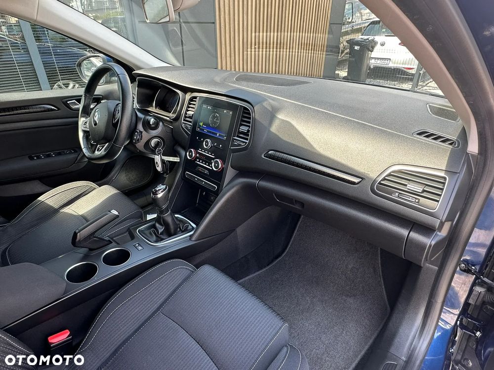 Renault Megane ENERGY TCe 100 EXPERIENCE - 34