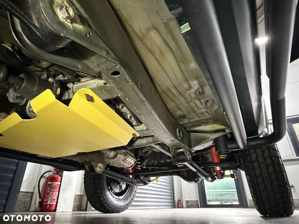 Suzuki Jimny - 32