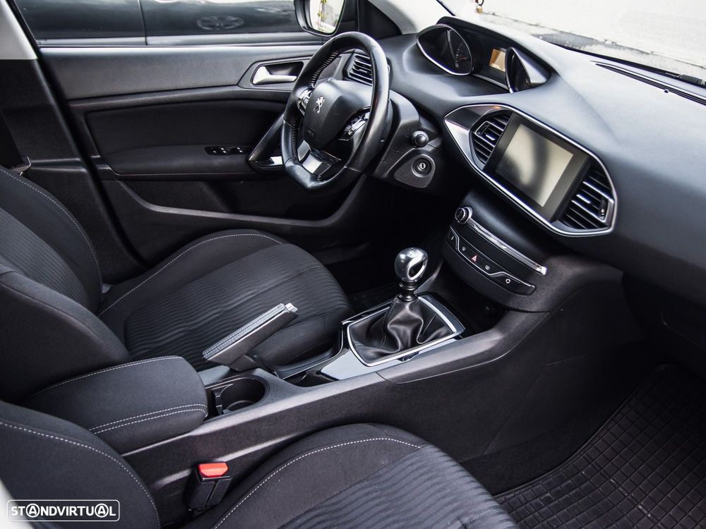 Peugeot 308 1.6 BlueHDi Active - 17