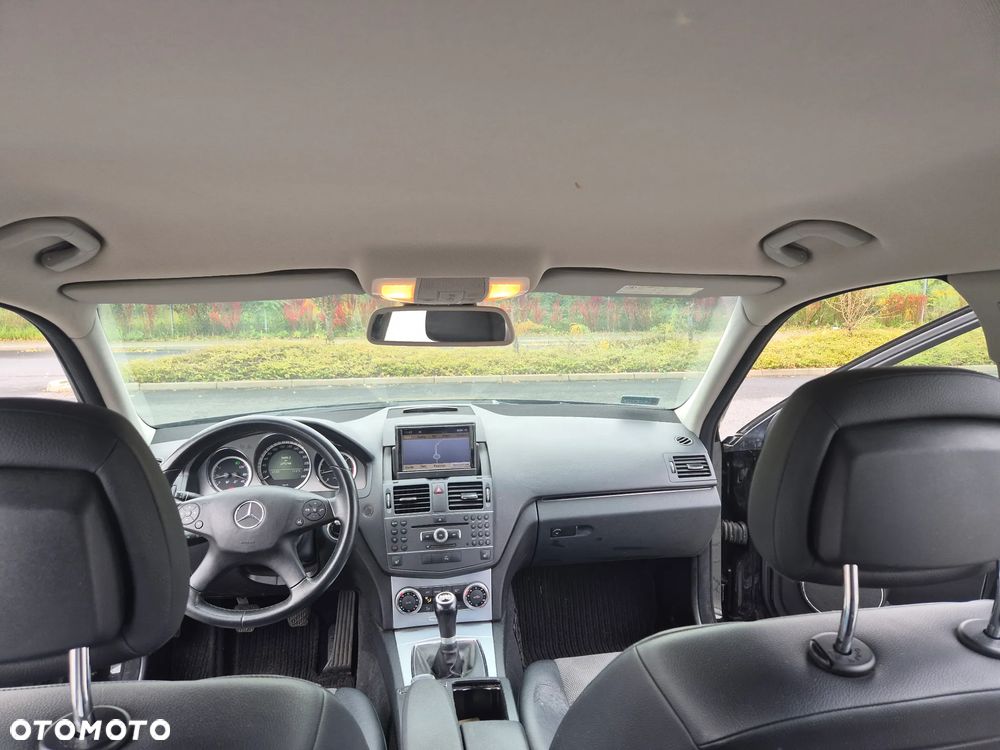 Mercedes-Benz Klasa C 200 CDI BlueEff Avantgarde - 7
