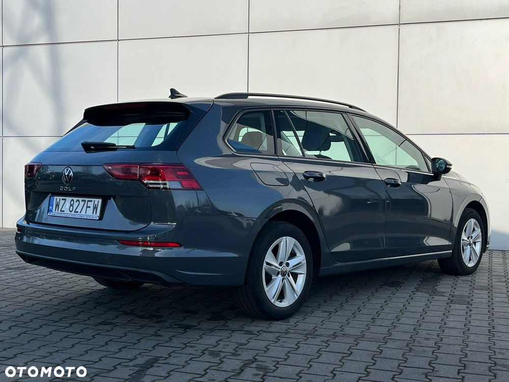 Volkswagen Golf Variant - 8