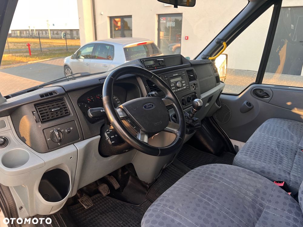 Ford TRANSIT 17 osobowy KLIMA TACHOGRAF TEMPOMAT - 10