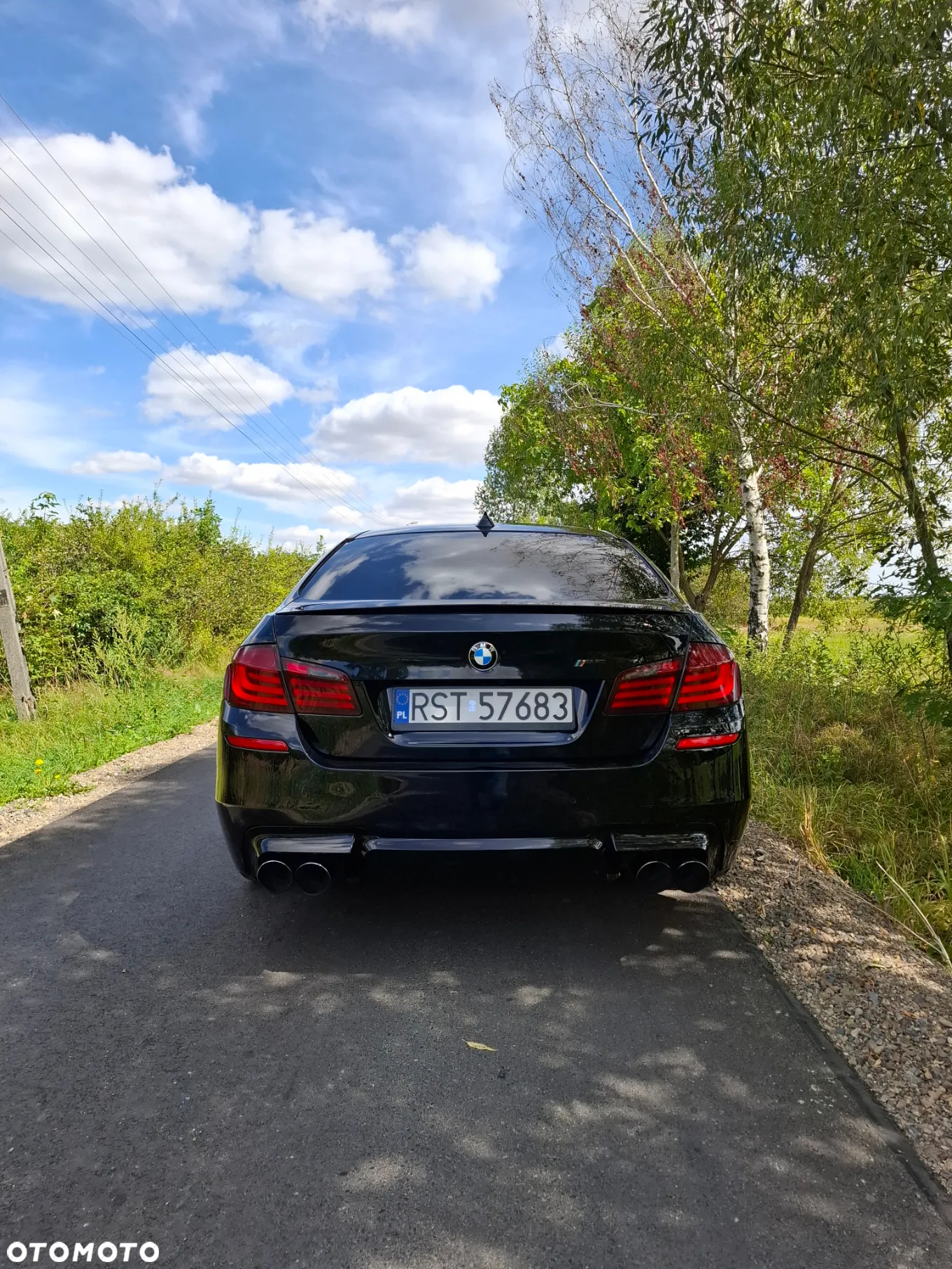 BMW Seria 5 550i - 17