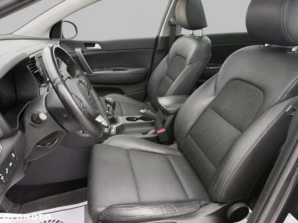 Kia Sportage 1.7 CRDI 2WD Vision - 27