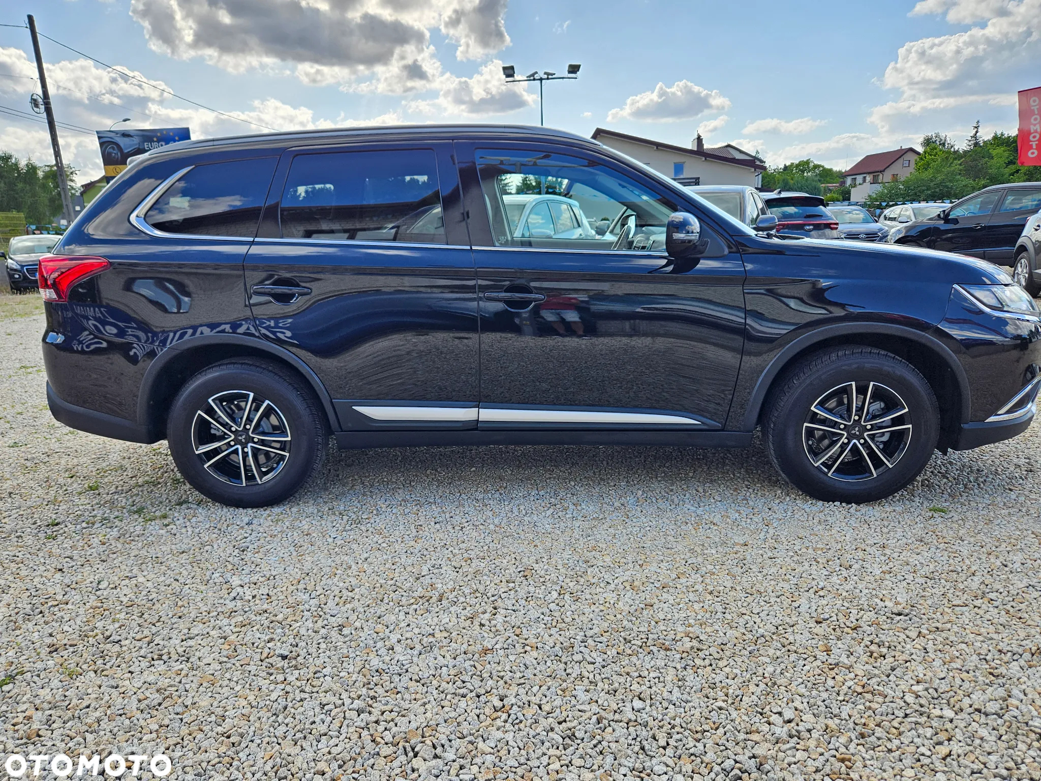 Mitsubishi Outlander 2.0 City Style 2WD - 10