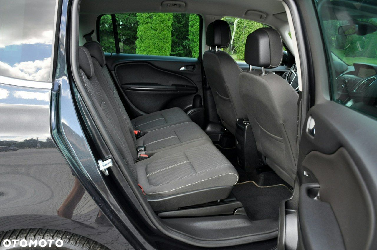 Opel Zafira - 19