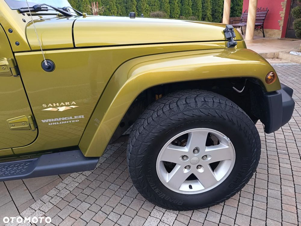 Jeep Wrangler Unlimited 3.8 Automatik Sahara - 20