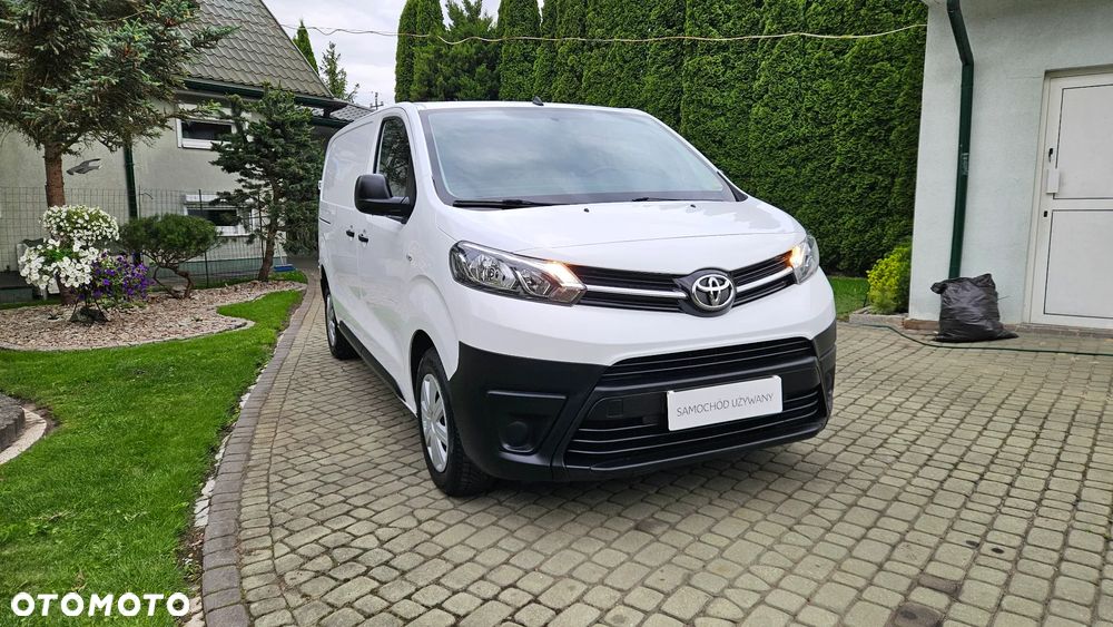 Toyota Proace 2,0D L2 Klima Tempomat Hak Bezwypadkowy - 3