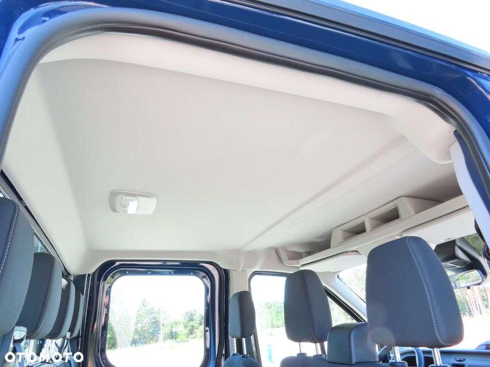Iveco DAILY 130 Km L3 Podwójna Kabina Doka Dubel Brygadowy MIXTO 7-Mio Os.+1073 Kg Ład. Skrzynia 2410 mm Dł. Renomowanej Firmy SCATTOLINI Rozstaw Osi 3504 mm WZMACNIANY HAK 3000 Kg 29 Tys Km Przeb. Stan Auta JAK NOWY POLECAM - 18