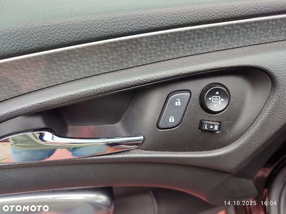 Opel Insignia 1.4 T Active S&S - 9