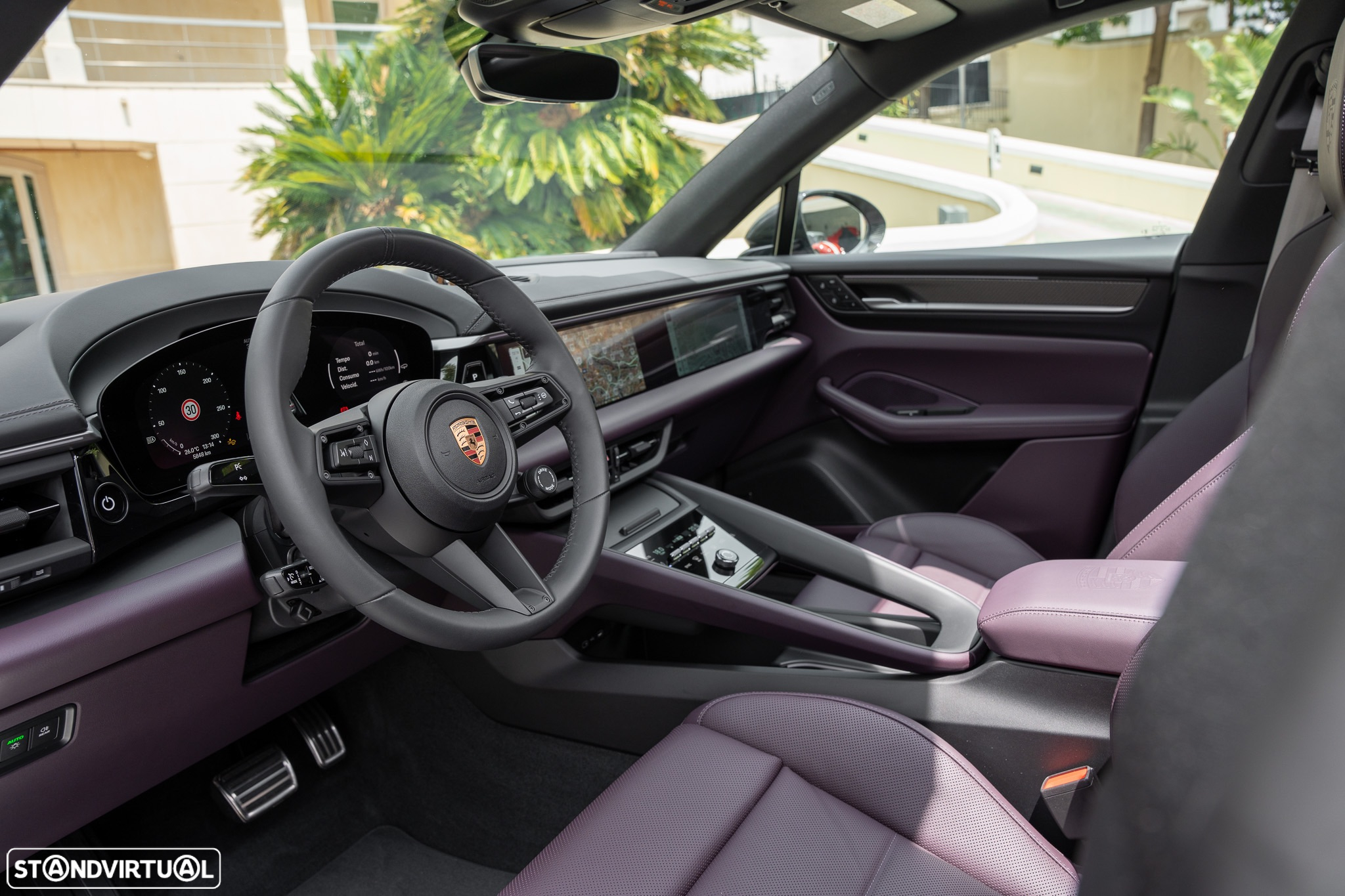 Porsche Macan Electric 4 - 21