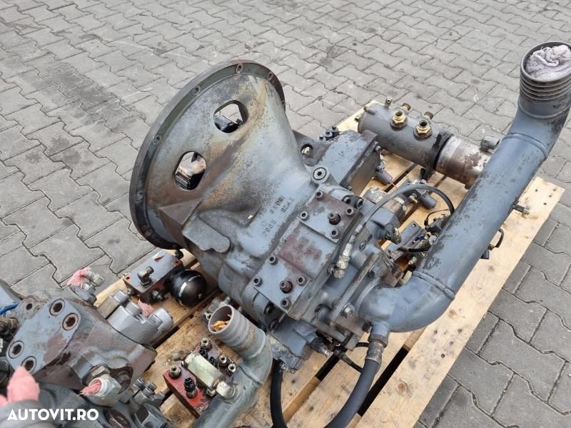 Pompa hidraulica excavator case 9046 rexroth-uchida 172 second hand - 1