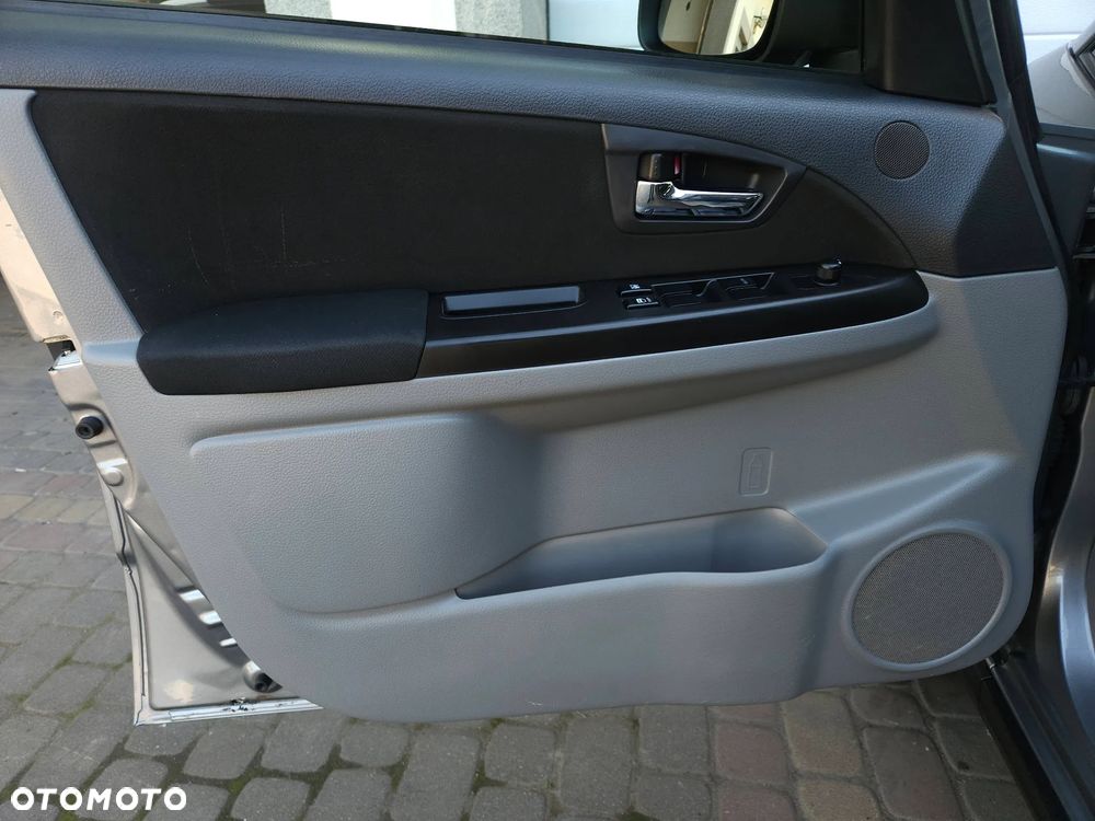 Suzuki SX4 1.6 Comfort 4WD - 23