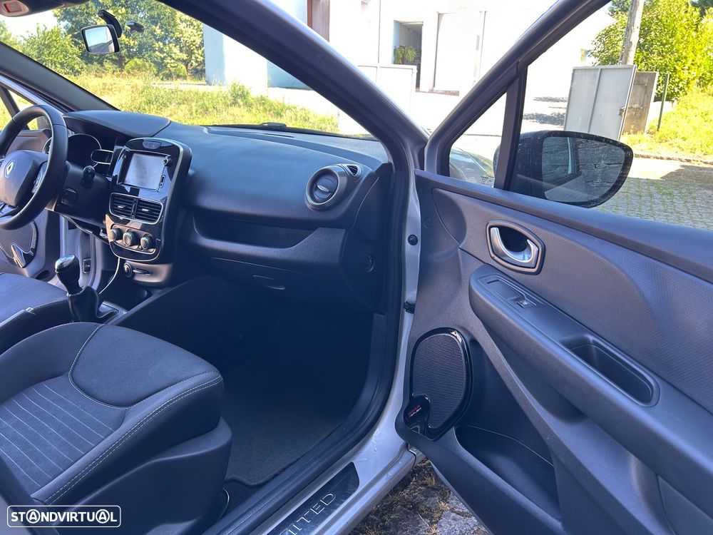 Renault Clio 1.5 dCi Limited EDition - 16