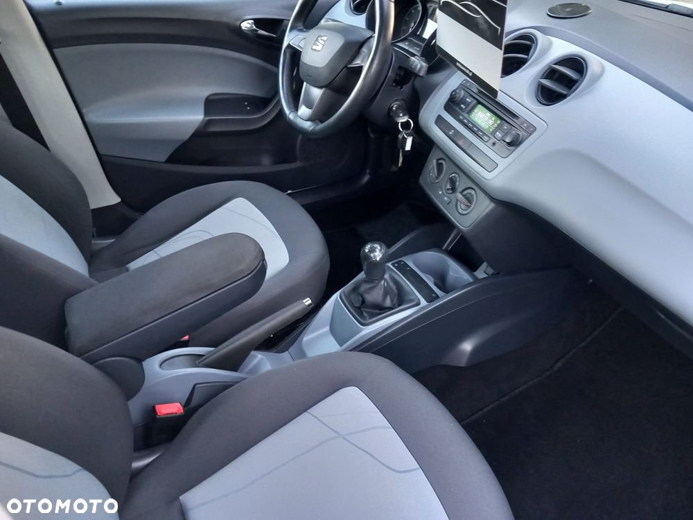 Seat Ibiza 1.4 16V Style - 4