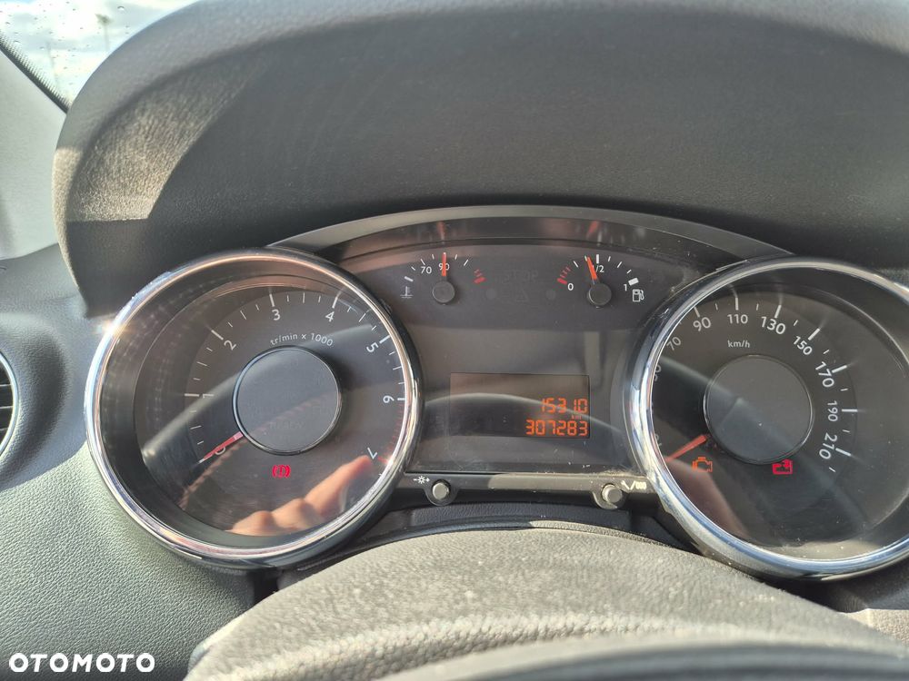 Peugeot 5008 1.6 Access 7os - 4