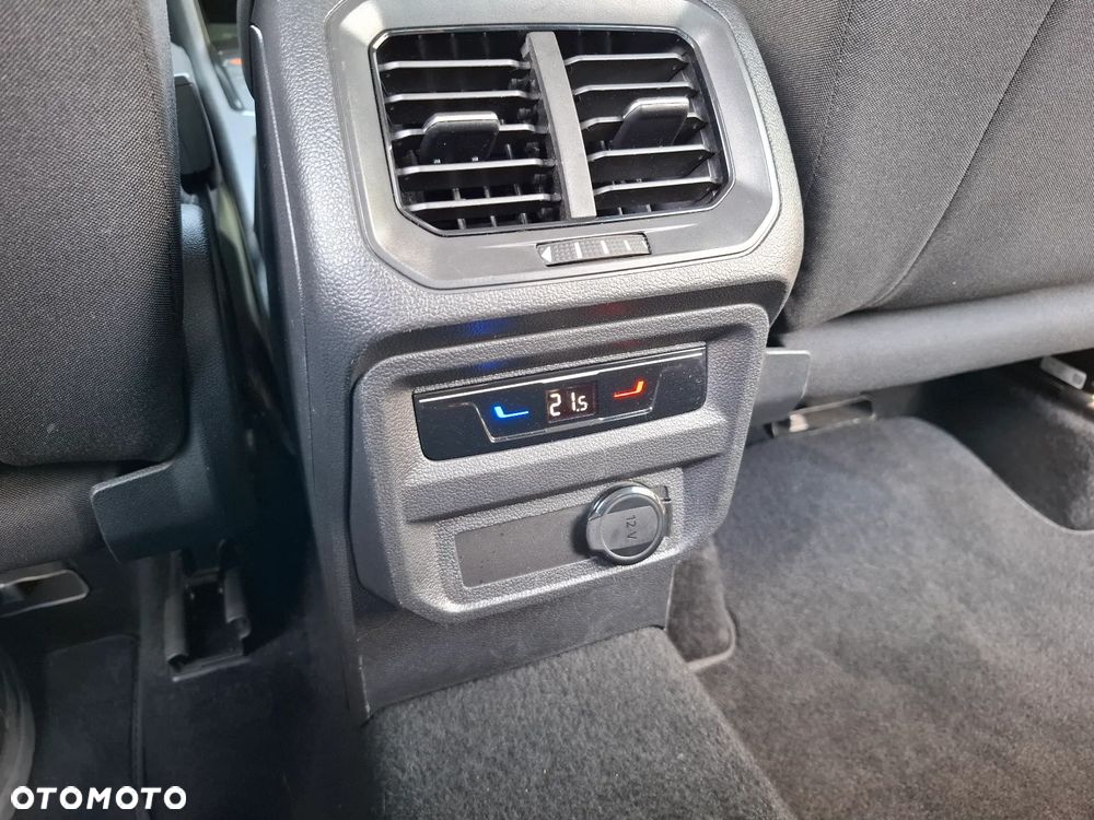 Volkswagen Tiguan 1.4 eHybrid OPF DSG Life - 37