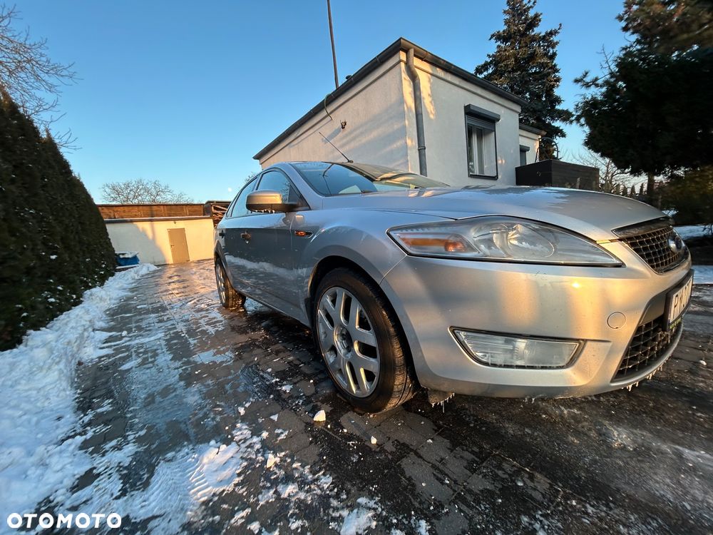 Ford Mondeo 1.8 TDCi Trend - 13