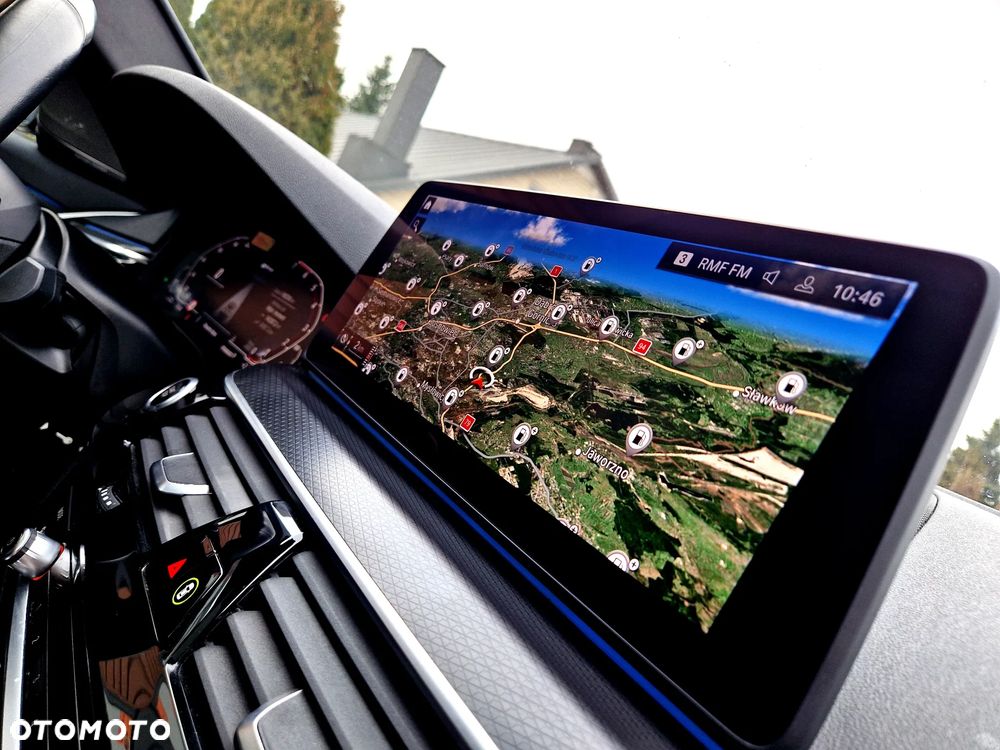 BMW Seria 5 530e M Sport sport - 18