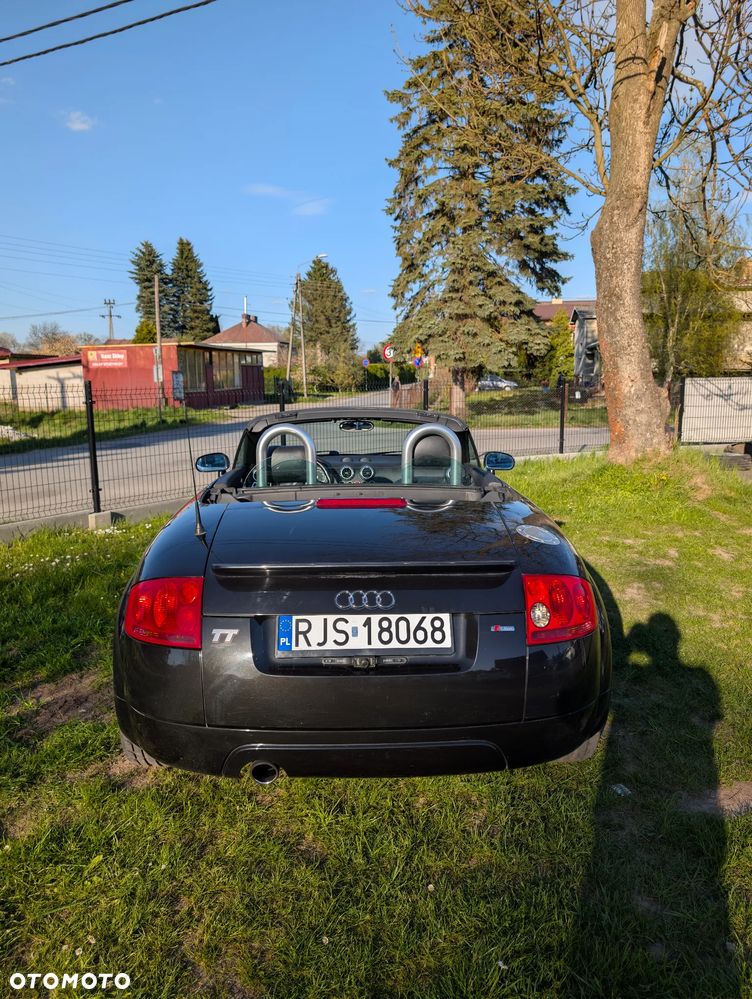 Audi TT Roadster 1.8T - 6