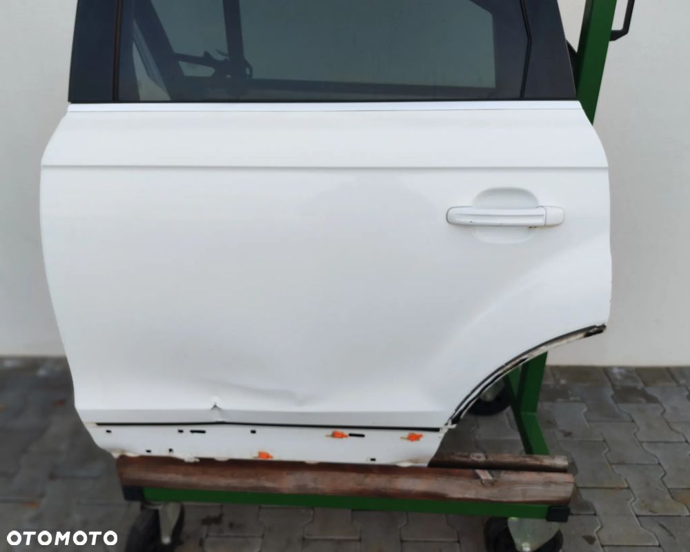 AUDI Q7 4L 05-15R DRZWI TYL LEWE BIALE LY9C - 3