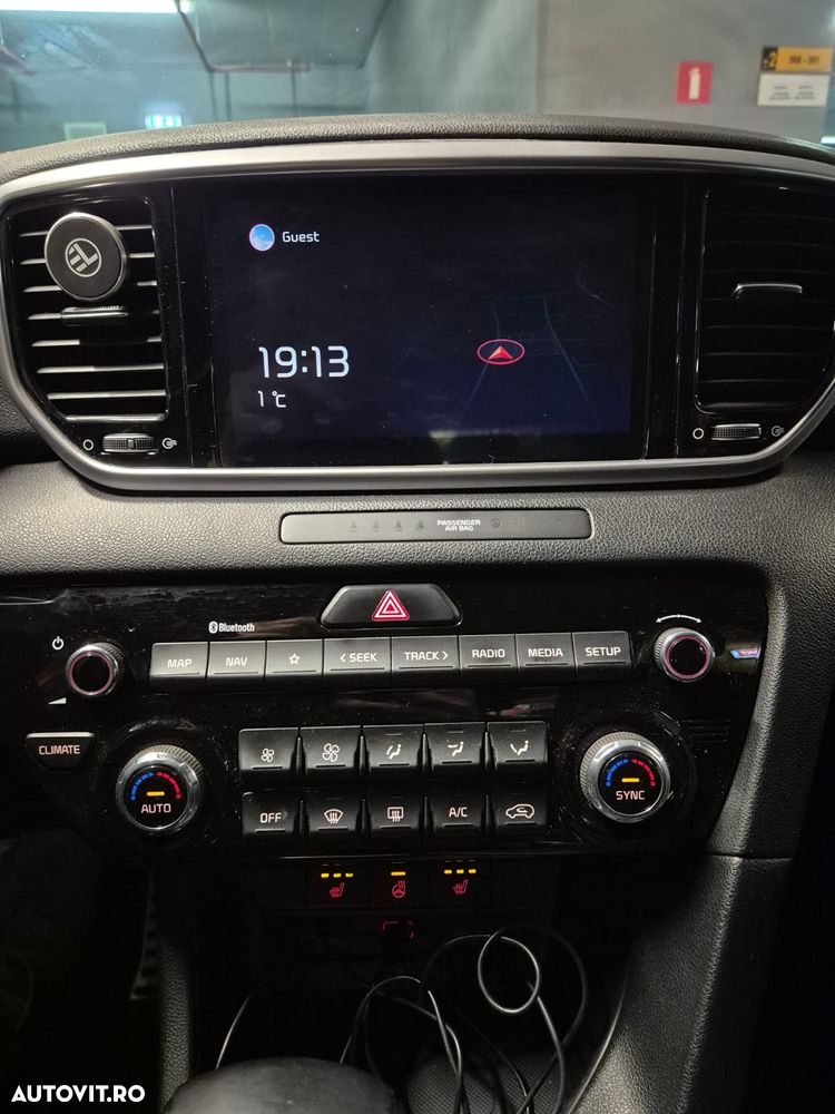 Kia Sportage 1.6 DSL MHEV 7DCT HP 4x2 GT Line - 6