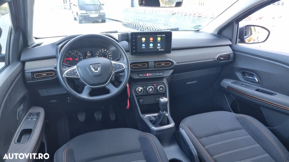 Dacia Sandero Stepway TCe 90 MT6 Comfort - 5