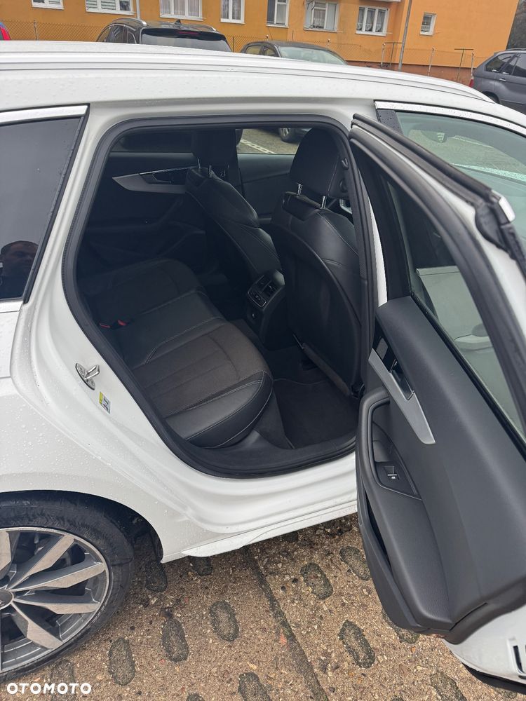 Audi A4 Avant 40 TDI quattro S tronic S line - 22