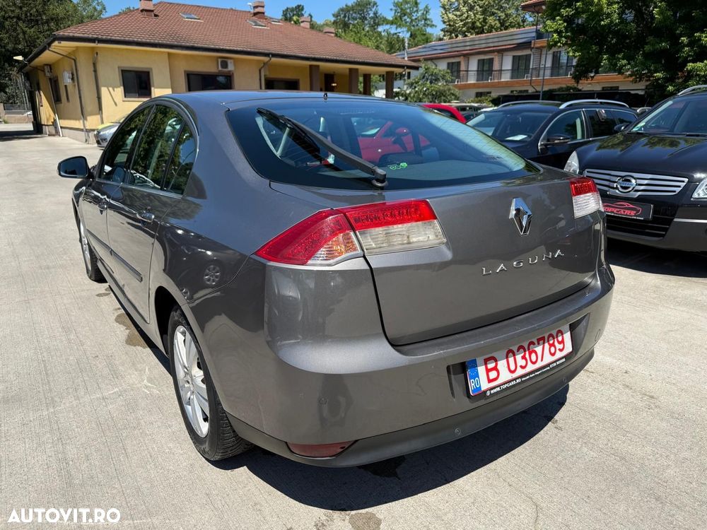 Renault Laguna - 3