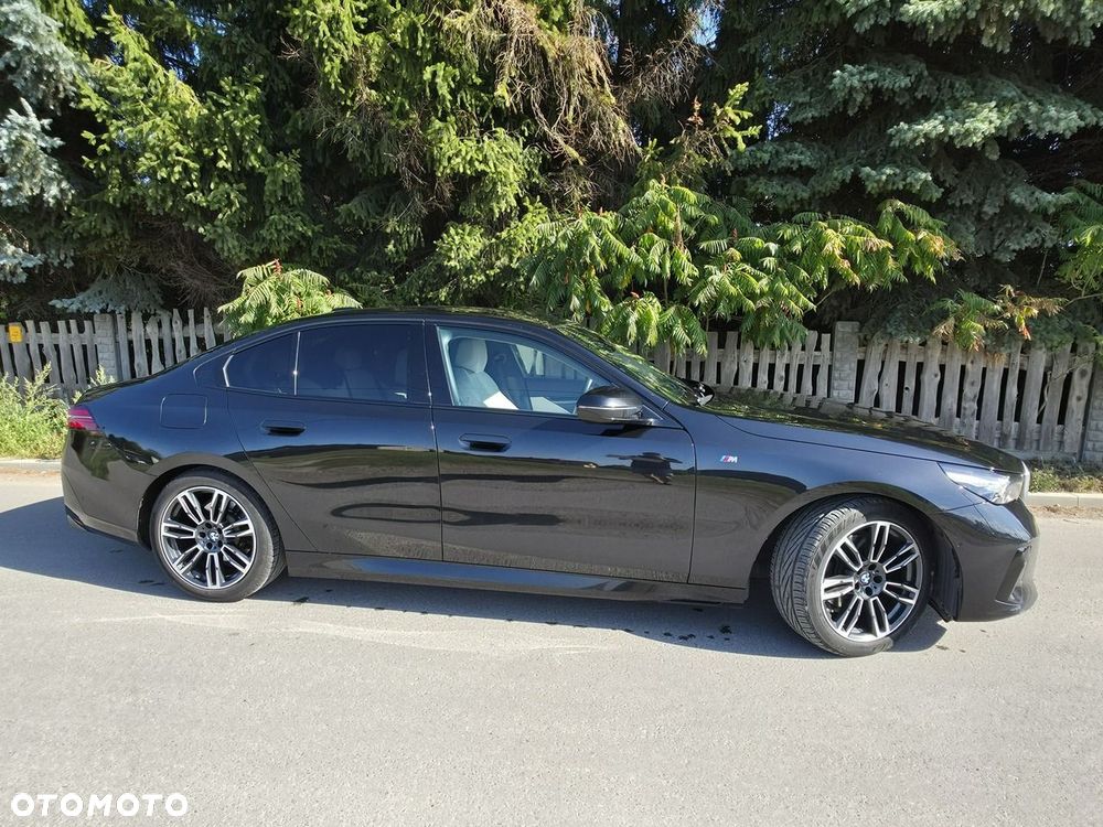 BMW Seria 5 520d xDrive mHEV M Sport - 7