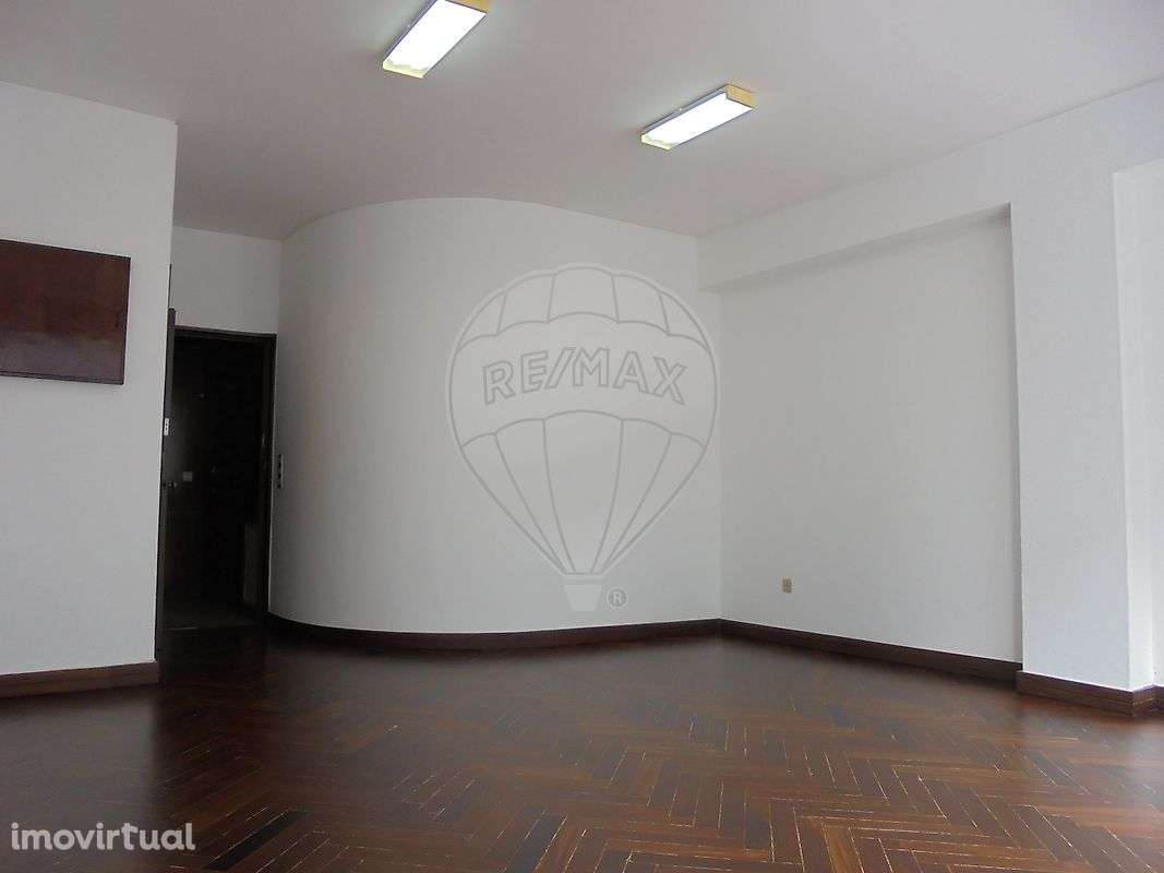 Escritório  para arrendamento - Grande imagem: 3/11