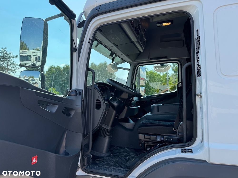 Mercedes-Benz ATEGO - 18