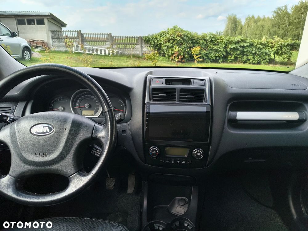 Kia Sportage 2.0 2WD LX - 17