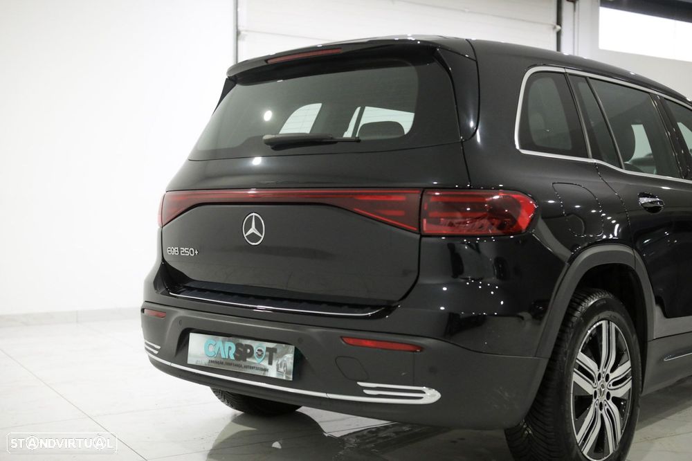 Mercedes-Benz EQB 250+ Edition - 10