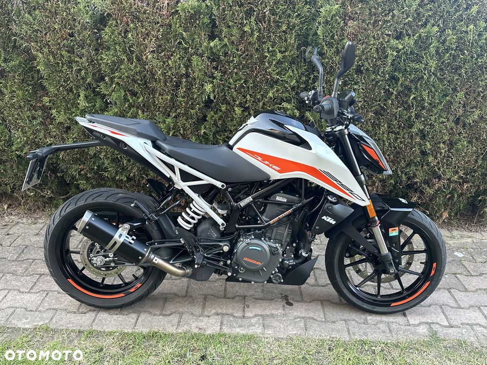 KTM Duke - 15