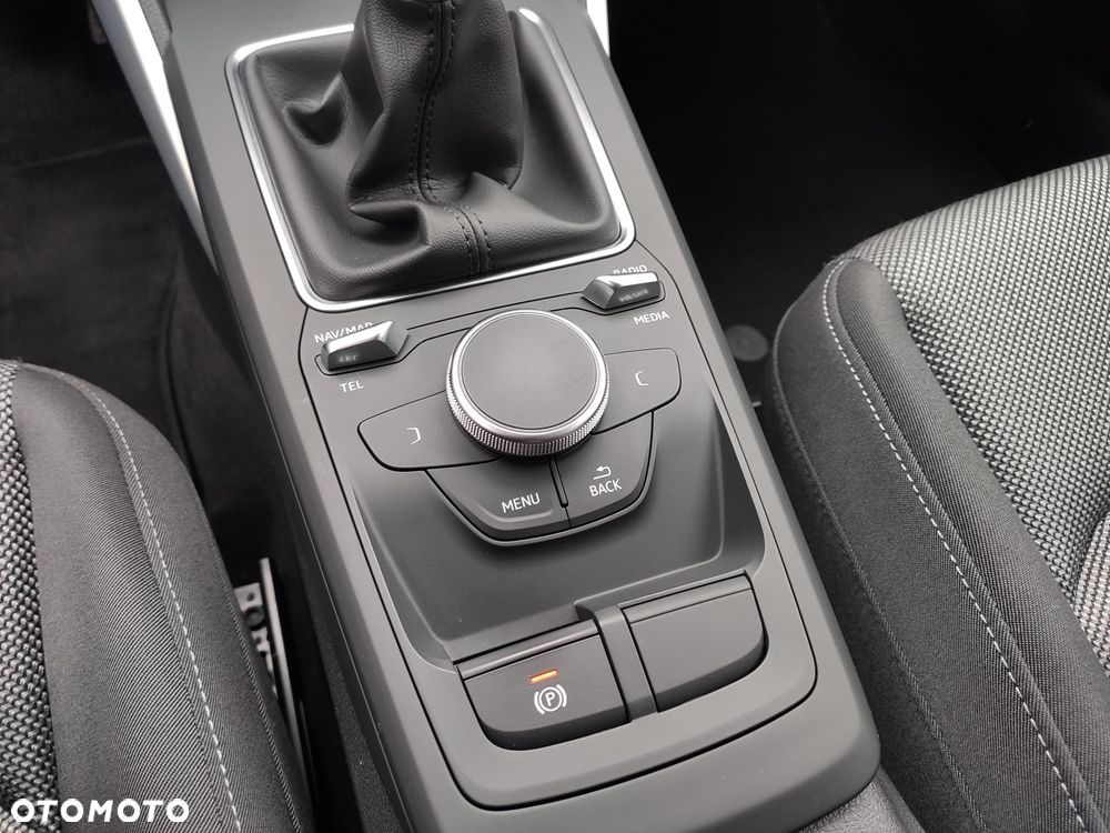 Audi Q2 1.4 TFSI CoD Sport - 19