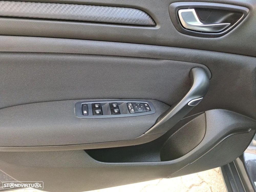 Renault Mégane Sport Tourer 1.5 Blue dCi Limited J17 - 12