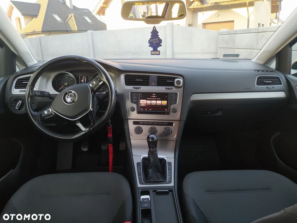 Volkswagen Golf 1.6 TDI 4Motion BlueMotion Technology Lounge - 11