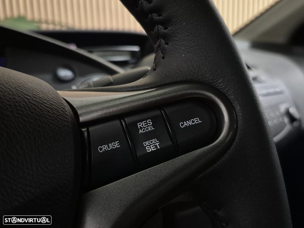 Honda Civic 1.8 Elegance - 18