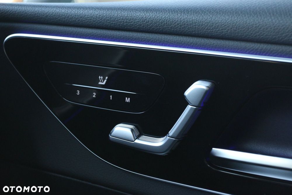 Mercedes-Benz GLC - 17