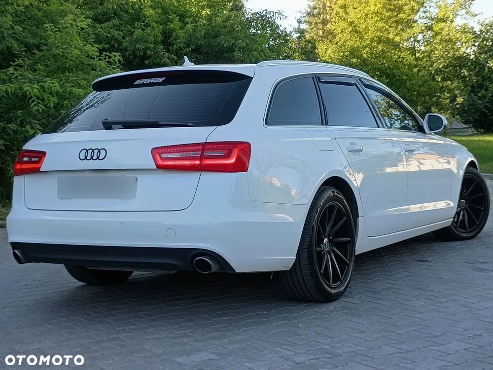 Audi A6 Avant - 11