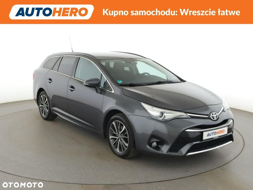 Toyota Avensis Touring Sports 1.8 Multidrive S Edition S+ - 11
