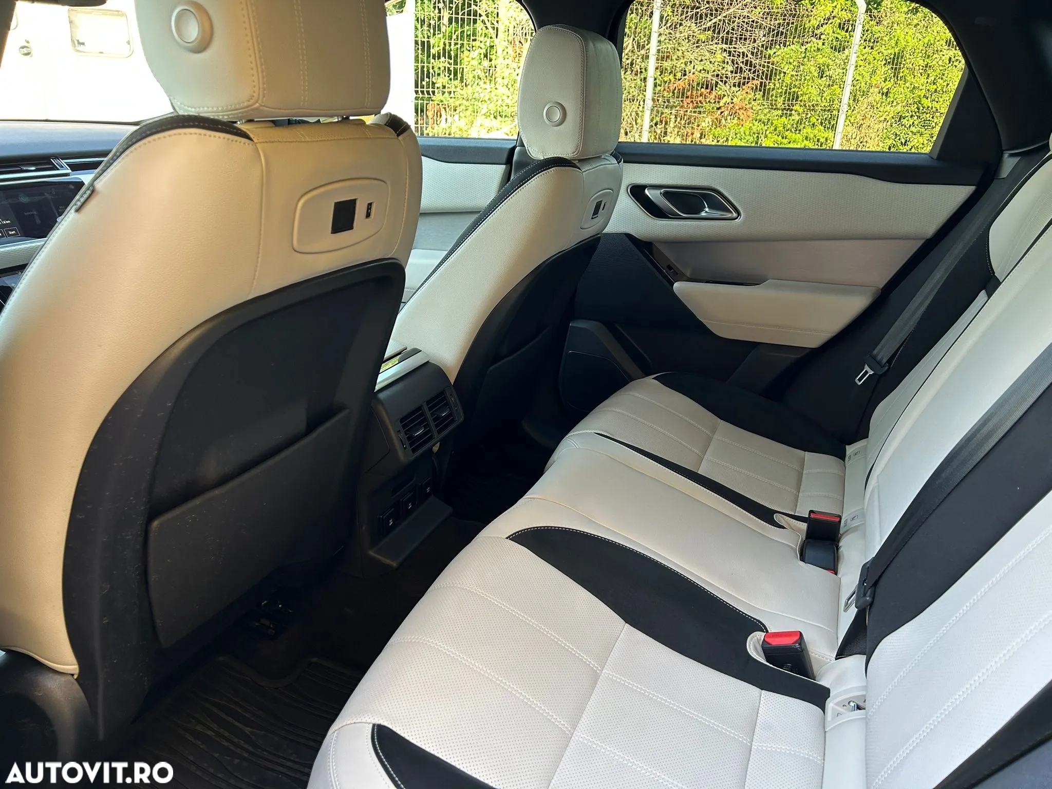 Land Rover Range Rover Velar R-Dynamic 2.0 P250 S - 10
