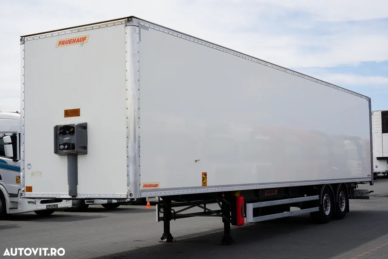 Fruehauf CONTAINER / KOFFER / AXE SAF / 2 AXE / PODEA RESISTENTĂ: ȘINĂ DIN SCADĂ - 1