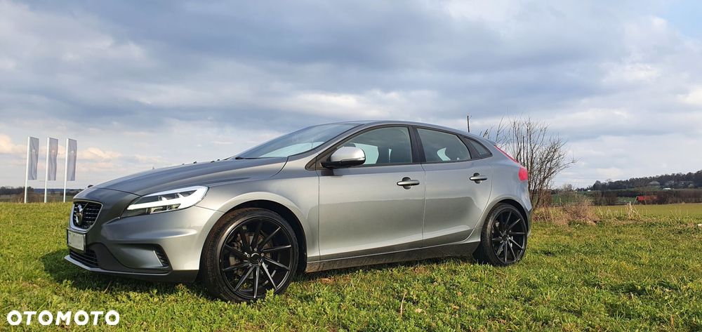 4x Felgi 18 m.in. do FORD Focus III Kuga PEUGEOT VOLVO S60 S90 V40 V60 XC40 Vossen - B1058 (B1059) - 5