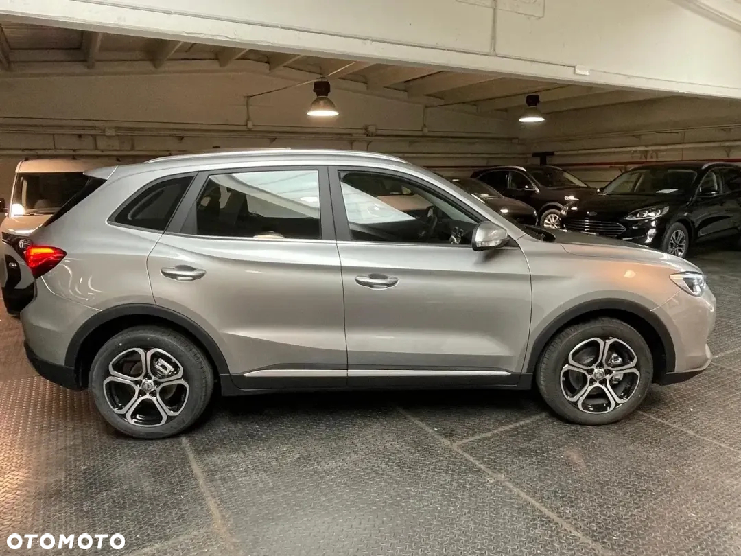 MG ZS 1.5 HEV+ Excite - 6